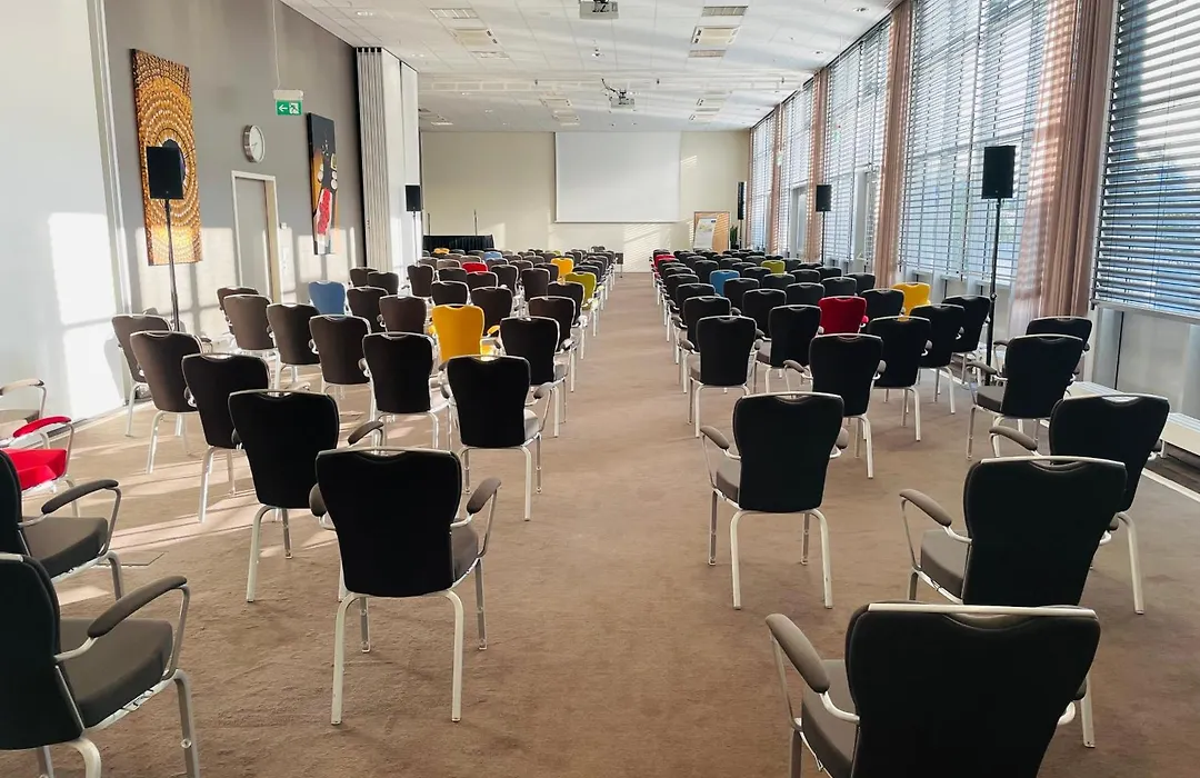 Tulip Inn Hotel Duesseldorf Arena - 2 Minuten Fussweg Zur Messe-1