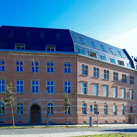 The Red - Living Suites By The Rhine-2