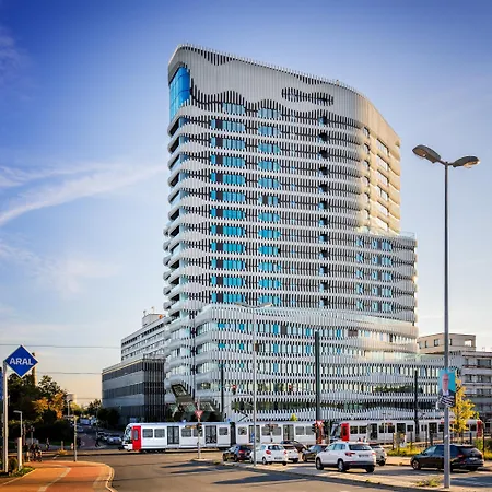 The Zipper Hotel und Apartments-3